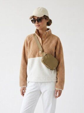 Tone It Up Sherpa Fleece Pullover Tan Cream Colorblock Large